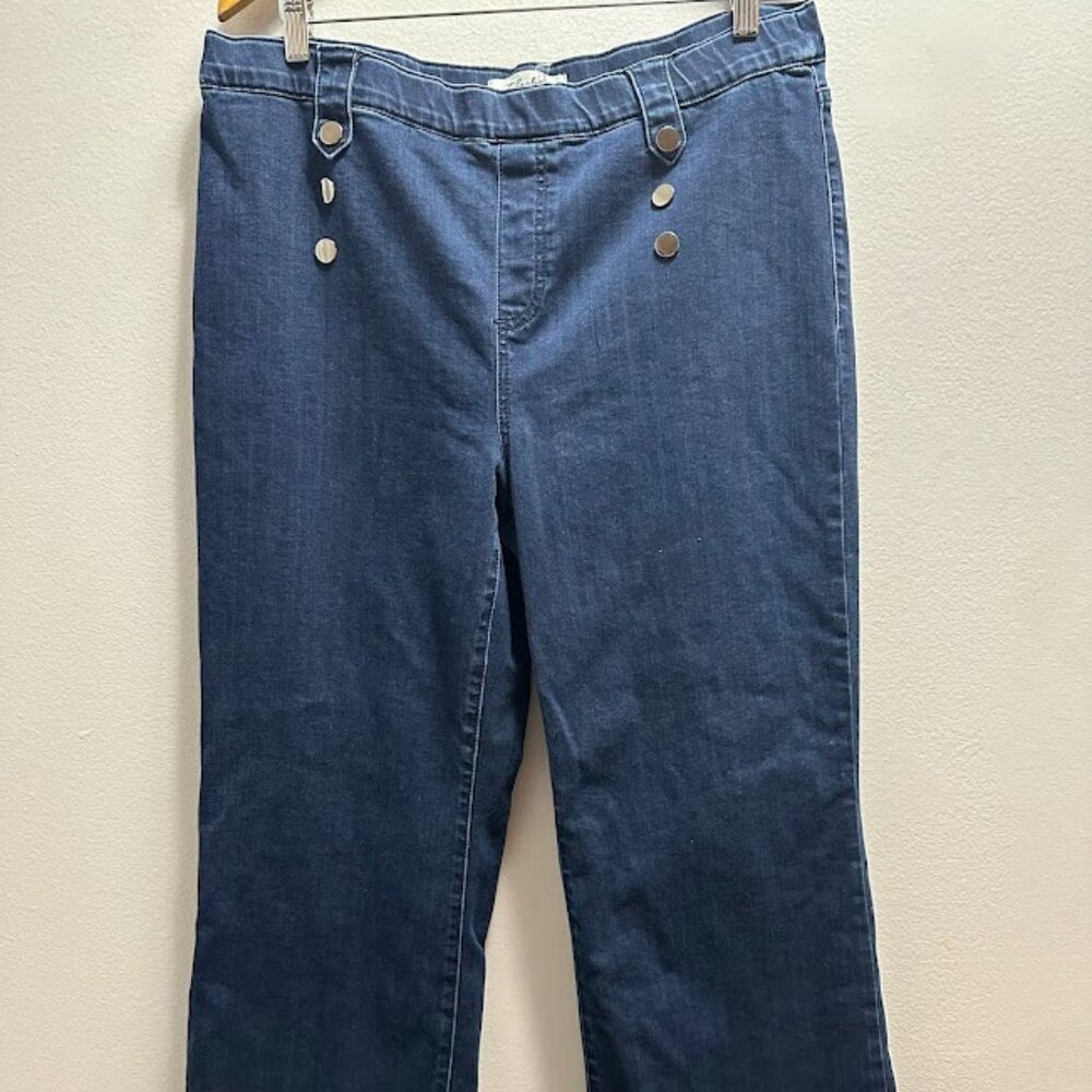 Charlie B Pull On Wide Leg Jeans Button Detail Size 14